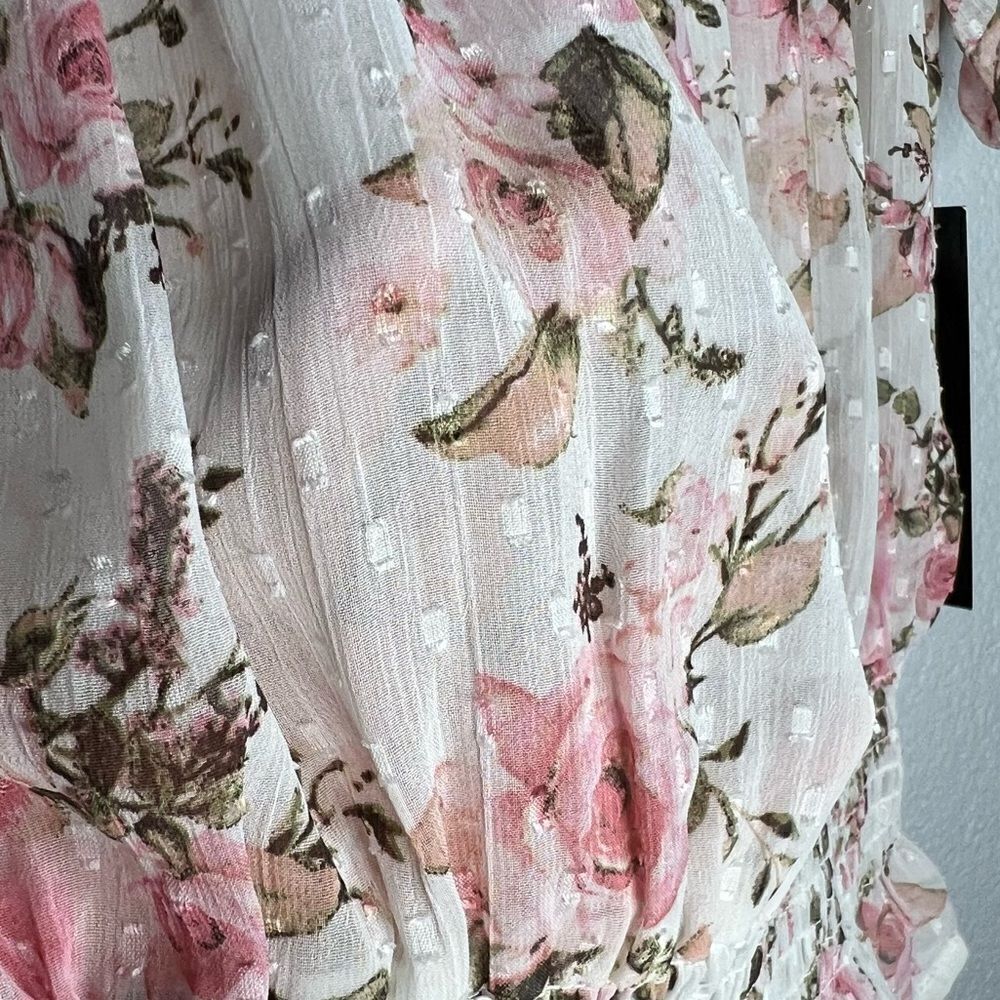 New Almost Famous White Floral Print Gossy Short Sleeve Cottagecore Blouse Sz S - Picture 8 of 11